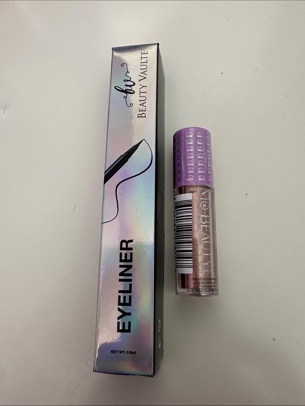 Beauty Vaulte Eyeliner Black & Mo Beauty Liquid Metallic Eyeshadow Duo